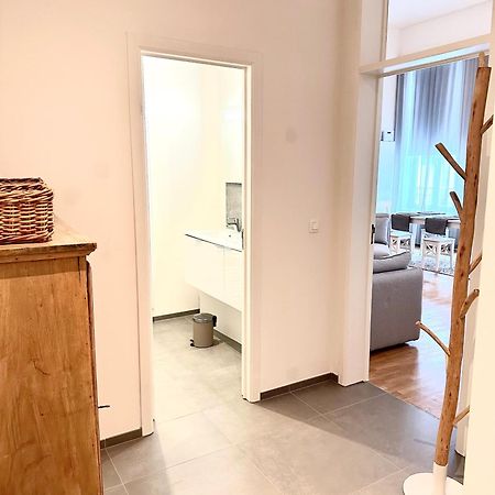 European Comission Beautiful Studio Apartment Брюксел Екстериор снимка